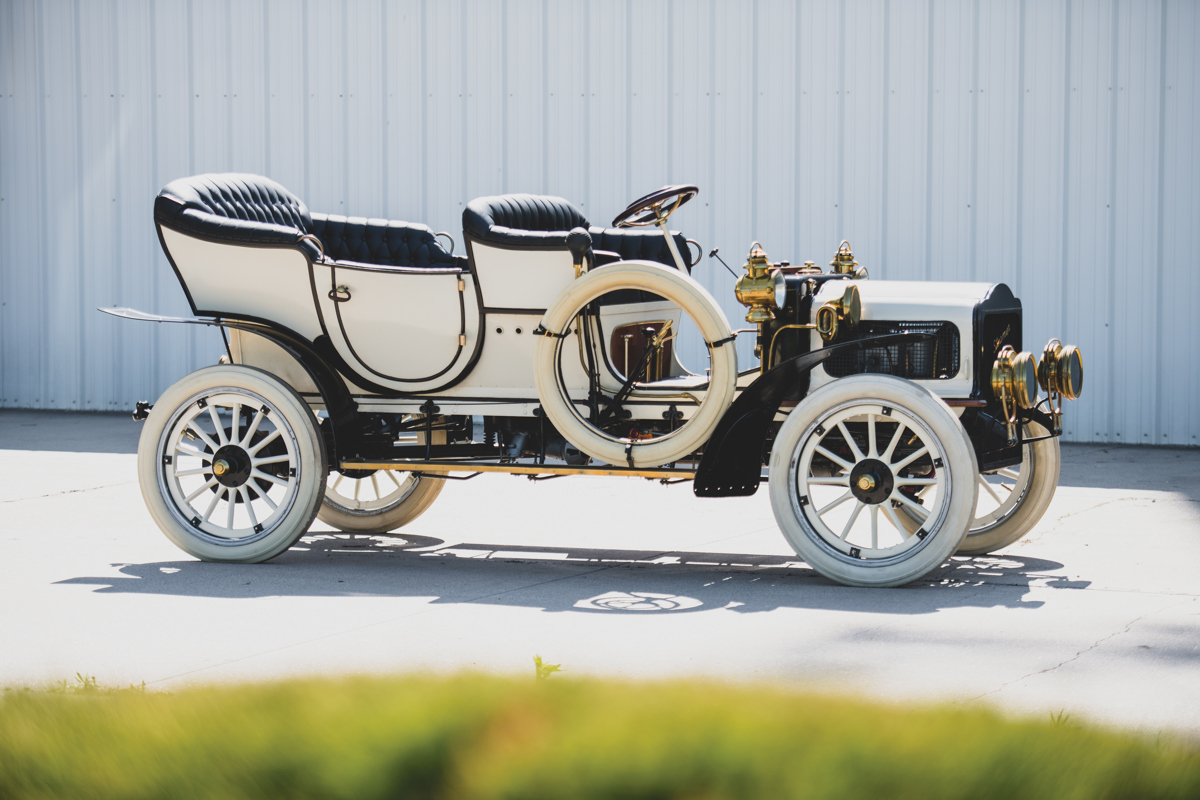 1906 White Model F Steam Touring offered at RM Auctions’ Hershey live auction 2019